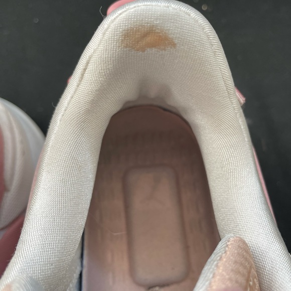 Puma RS-X Bridal Rose Running Shoe - Picture 9 of 10